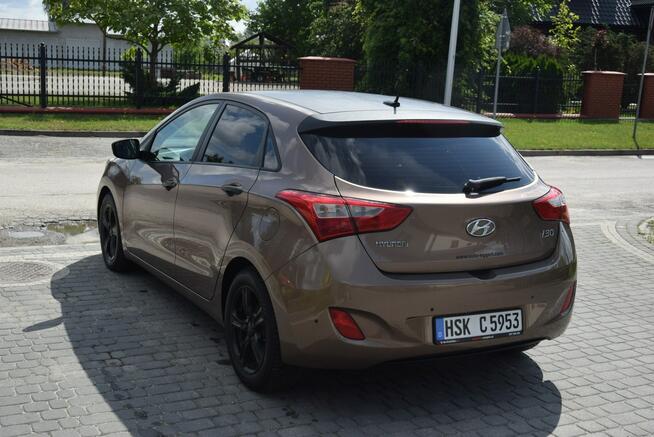 Hyundai i30 1.4B MPI Navi Kamera 99 TYS KM Oryginał Lakier Sprowadzony Tarnogród - zdjęcie 10