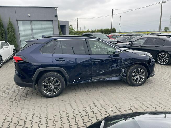 Toyota RAV-4 4x4 Kamera Podgrzewanie Aktywny tempomat Gliwice - zdjęcie 4