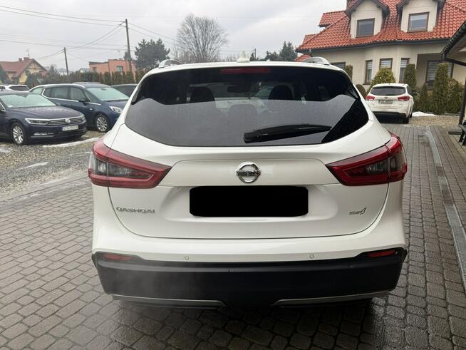 Nissan Qashqai 1,6 DIG-T 163KM  Klima  Navi  Kamera 360*  Panorama Orzech - zdjęcie 8