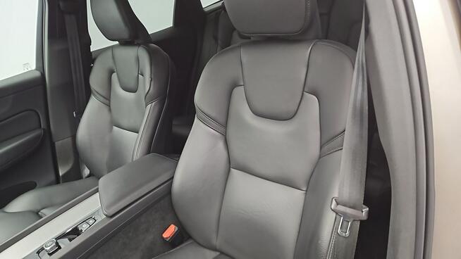 Volvo XC 60 B4 B Plus Bright aut ! Z Polskiego Salonu ! Faktura VAT ! Warszawa - zdjęcie 11