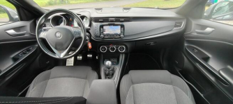 Alfa Romeo Giulietta Super stan, bogata wersja. Goczałkowice-Zdrój - zdjęcie 8