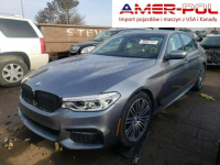BMW 540 2017, 3.0L, 4x4, uszkodzony bok