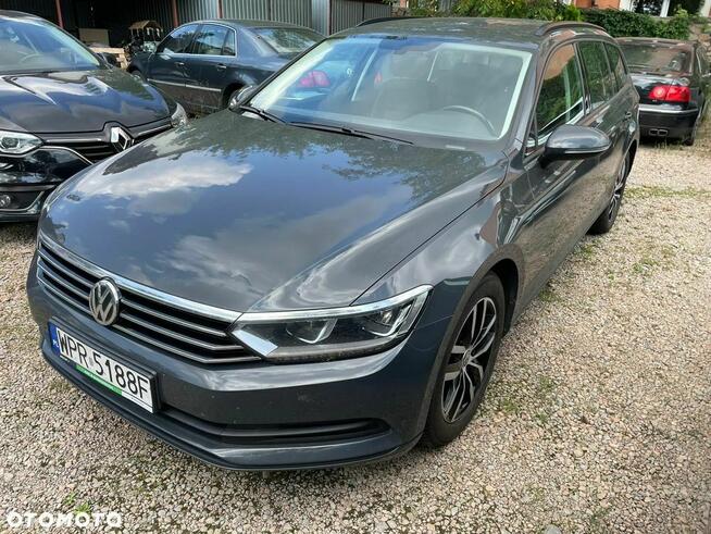 Volkswagen Passat 2.0 TDI BMT Trendline Kraków - zdjęcie 2