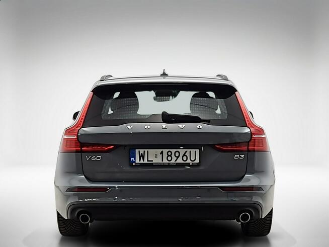 Volvo V60 B3 B Momentum Pro aut ! Z Polskiego Salonu ! Faktura Vat ! Warszawa - zdjęcie 4