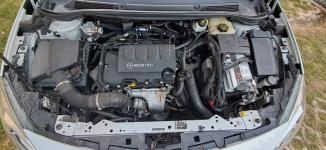 Opel astra j GTC 1.4 140 , LPG Kraków - zdjęcie 8