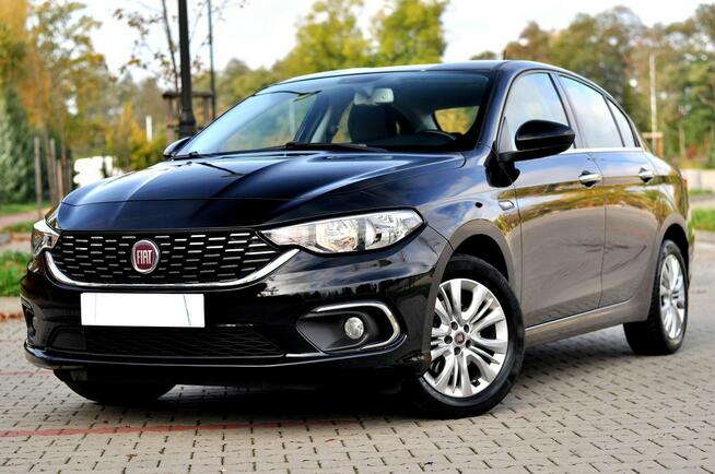 Fiat Tipo 1.4 95KM Sedan Climatronic Navi Kamera Płock - zdjęcie 3