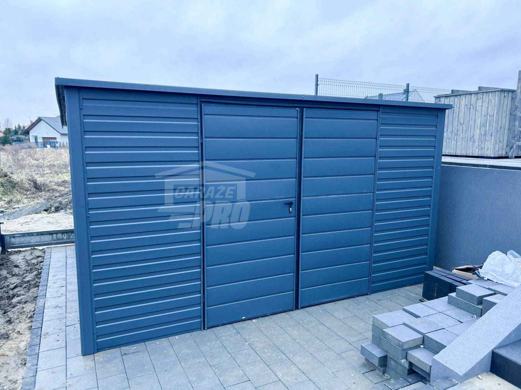 Domek Ogrodowy - Schowek 4 x 2,5 Brama Antracyt dach Spad w tył GP261 Miastko - zdjęcie 5