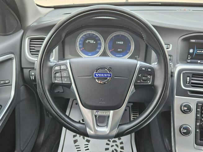 Volvo V60 R-Design* Bardzo Ładne i Zadbane* Rok GWARANCJI Opoczno - zdjęcie 11