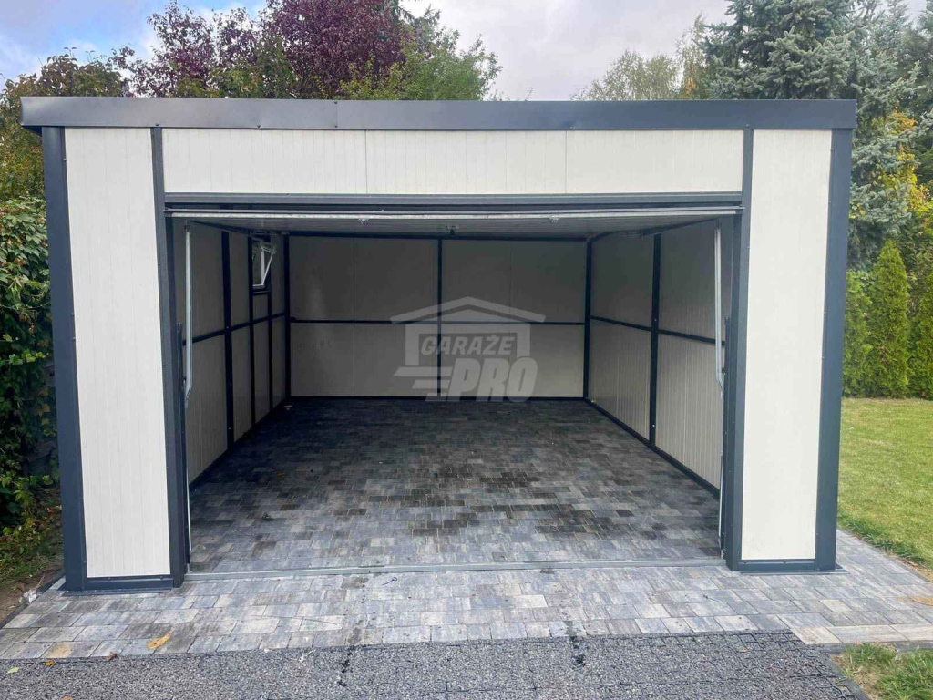 Garaż płyta warstwowa  4x5,5m - brama uchylna - okno  - dach  GP723 Kłodzko - zdjęcie 5