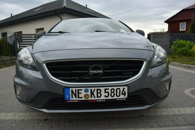 Volvo V40 2.0D R-Design Navi PDC Led 190KM Sprowadzony Opłacony Majdan Sieniawski - zdjęcie 9