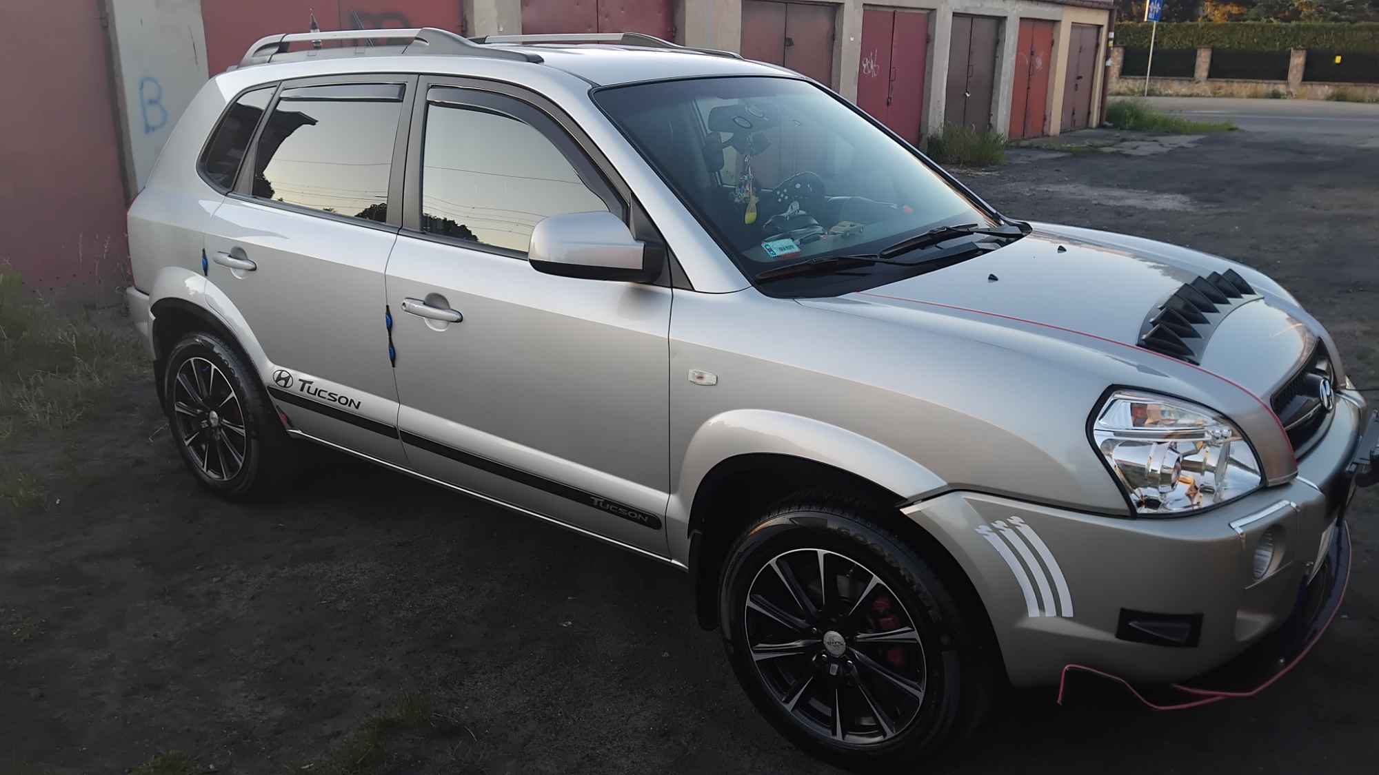 Śliczny hunday tucson 2.0 benzyna +lpg Częstochowa - zdjęcie 9