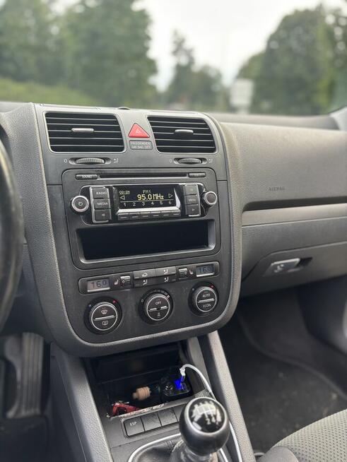 Volkswagen Golf V 1.6 1.6MPI Benzyna 102 konie Doinwestowany Mikołajki - zdjęcie 8