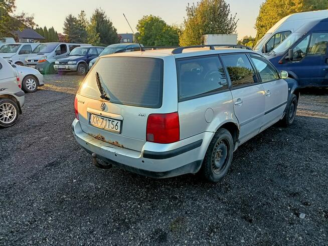 Volkswagen Passat 1.9TDI 110km 00r Tarnów - zdjęcie 4