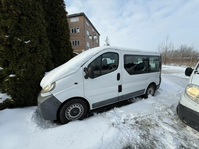 OPEL VIVARO 2005 r. WZ089FU od syndyka Warszawa - zdjęcie 1