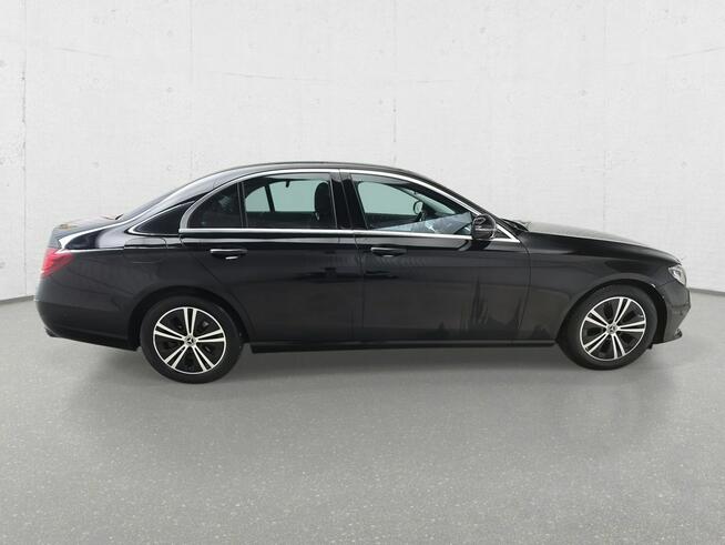 Mercedes E 220 Komorniki - zdjęcie 8