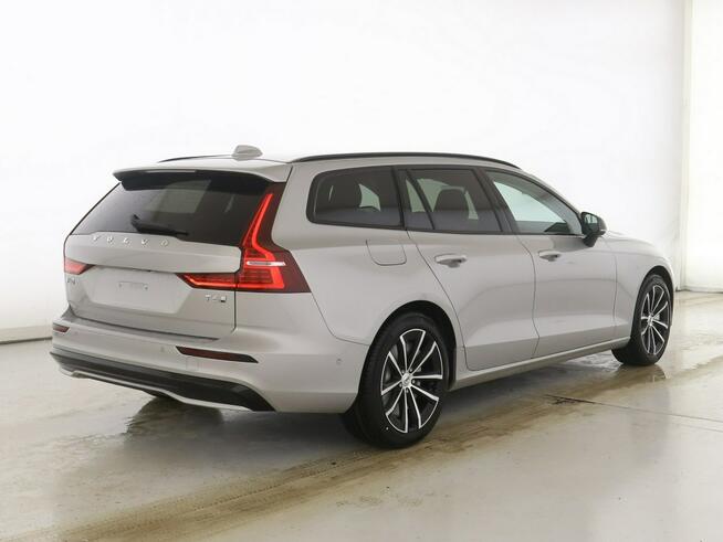 Volvo V60 T6 AWD Plus Dark MY 2025 Tychy - zdjęcie 2