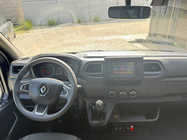 Renault Master 9-osobowy średniak L2H2 inwalida rampa stopień klima Warszawa - zdjęcie 11