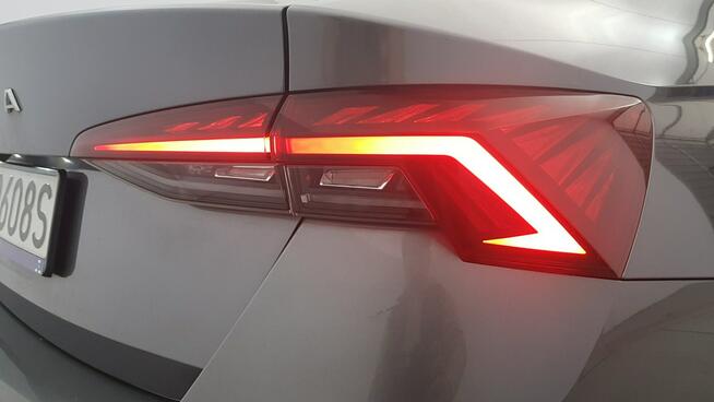 Škoda Octavia 2.0 TDI Style DSG! Z Polskiego salonu! Faktura VAT! Warszawa - zdjęcie 12