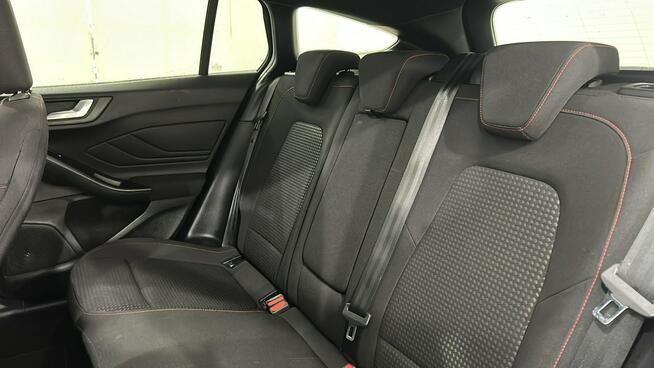 Ford Focus 1.5 EcoBlue SCR ST-Line Kombi Warszawa - zdjęcie 12