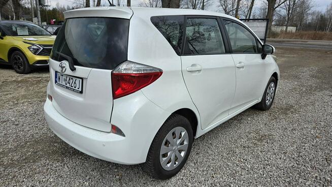 Toyota Verso S 1.3 Vvti 101KM Kamera Klima Serwis Zero Rdzy Otwock Mały - zdjęcie 3