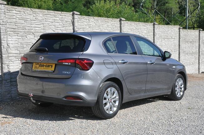 Fiat Tipo 1.4 95KM hatchback LED Navi Czujniki Dąbrowa Górnicza - zdjęcie 5