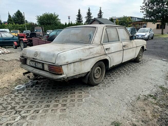 Mercedes W115 2.0D 72r Tarnów - zdjęcie 4