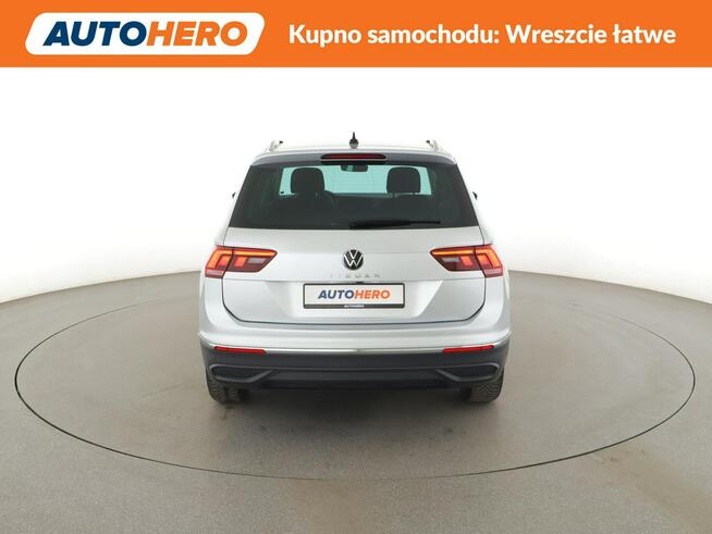 Volkswagen Tiguan automat navi kamera climatronic ACC Warszawa - zdjęcie 6
