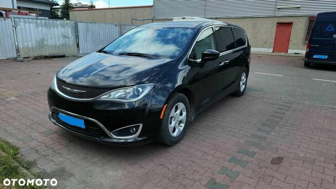 Chrysler Pacifica Ząbki - zdjęcie 1