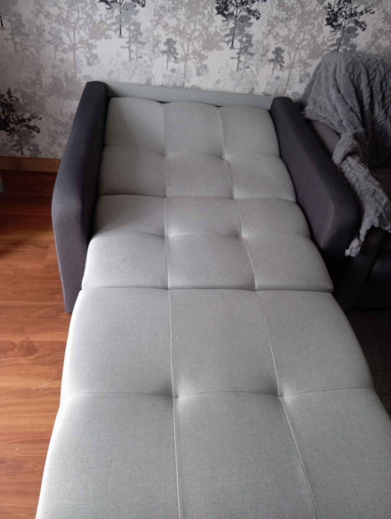 Łóżko pojedyncze z funkcją spania Grzegorzew - zdjęcie 4