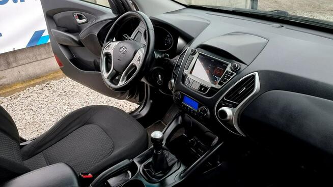 Hyundai ix35 Pięknie utrzymany! Zobacz! Rawa Mazowiecka - zdjęcie 7
