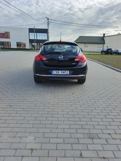Ładny Opel Astra niski przebieg Brodnica - zdjęcie 3