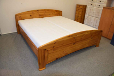 łóżko z drewna sosnowego z nowymi materacami Olsztyn - zdjęcie 2