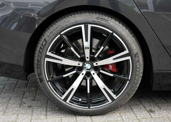 520d xDrive, rabat 102 541 zł , Pakiet sportowy M Pro Warszawa - zdjęcie 5