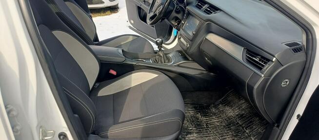 Toyota Avensis 2018, Krajowy Dąbrowa Górnicza - zdjęcie 8
