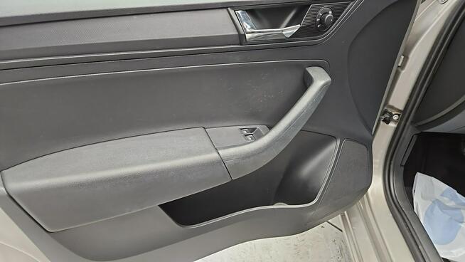 Škoda RAPID 1.0 TSI Active ! Z Polskiego Salonu ! Faktura VAT ! Warszawa - zdjęcie 10