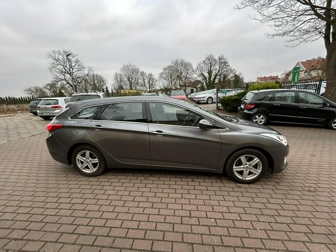 Hyundai i40 1.6 benzyna bezwypadkowy niski przebieg super stan Słupsk - zdjęcie 6