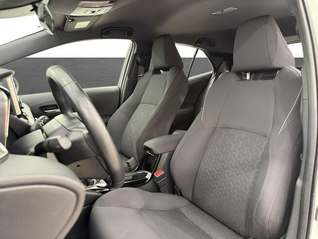 Toyota Corolla 1.2 T Comfort Hatchback Warszawa - zdjęcie 10