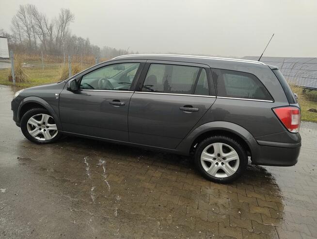Sprzedam Opel Astra H 2010r. Konin - zdjęcie 5