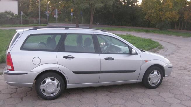 sprzedam ford focus - klimatyzacja wspomaganie kierownicy Ostrów Wielkopolski - zdjęcie 2