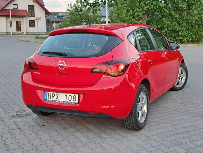 Opel Astra sport 1.6 Manual, 115 KM, 2010r Zwoleń - zdjęcie 12