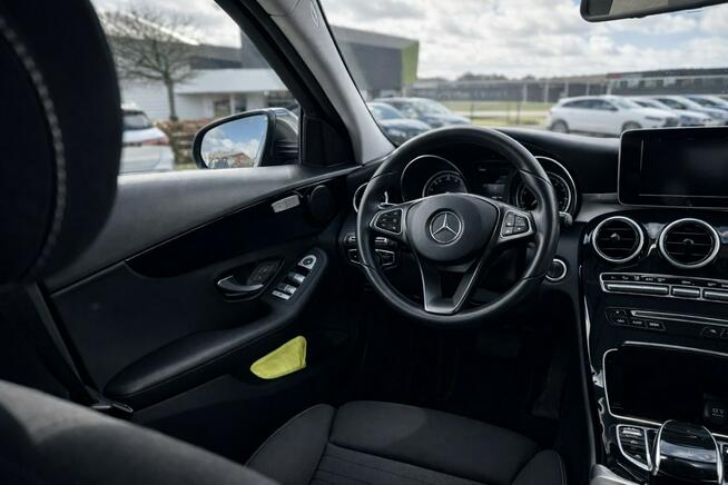 Mercedes C 200 Sadlno - zdjęcie 11