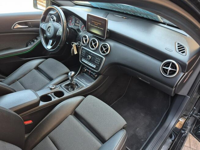 Mercedes A 180 2015r, Przebieg Tylko 137tyś km, 1.6B, Bogata Wersja Radom - zdjęcie 11