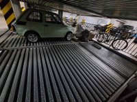 Miejsce Postojowe (17m2) okolice Dworca Głównego (Wrocław) Krzyki - zdjęcie 4