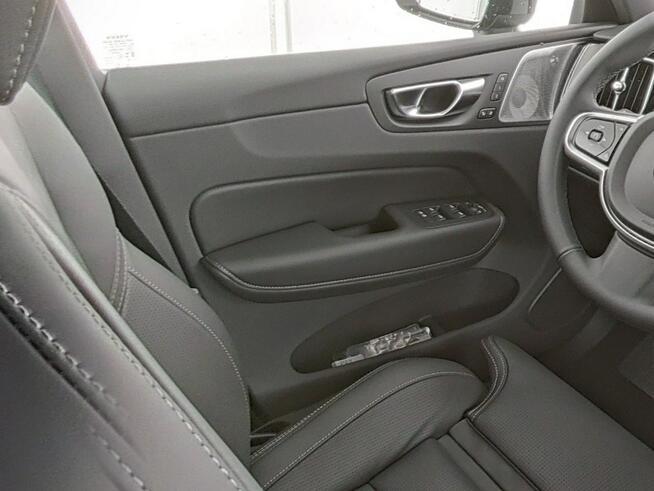 Volvo XC 60 B5(B) AWD Black Edition Ultra *Gwarancja*FV23%* Tychy - zdjęcie 12