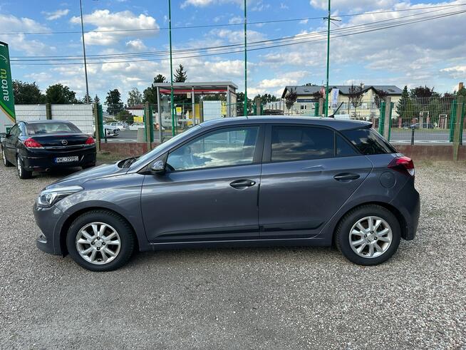Hyundai i20 Salon Polska/Bogata wersja/Odpala, jeździ/Poduszki ok Warszawa - zdjęcie 4