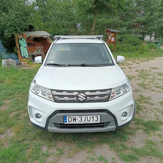 Suzuki Vitara niski przebieg Fabryczna - zdjęcie 8
