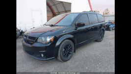 Dodge Grand Caravan Wersja GT / Kanada / mała szkoda