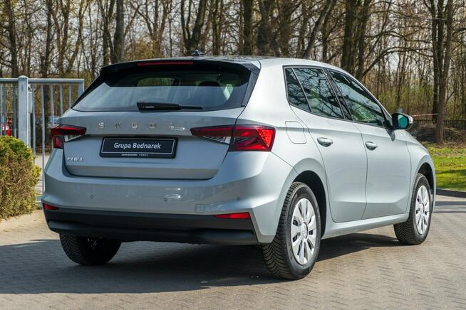 Škoda Fabia Essence 1.0 MPI 80 KM - Dostępny od ręki! Oferta dla firm! Łódź - zdjęcie 10