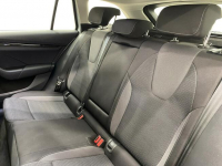 Skoda Octavia 2.0 TDI Ambition Kombi Warszawa - zdjęcie 12
