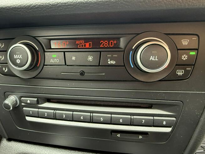 BMW X1 zadbane serwisowane !!! bezwypadkowe !!! Poznań - zdjęcie 12